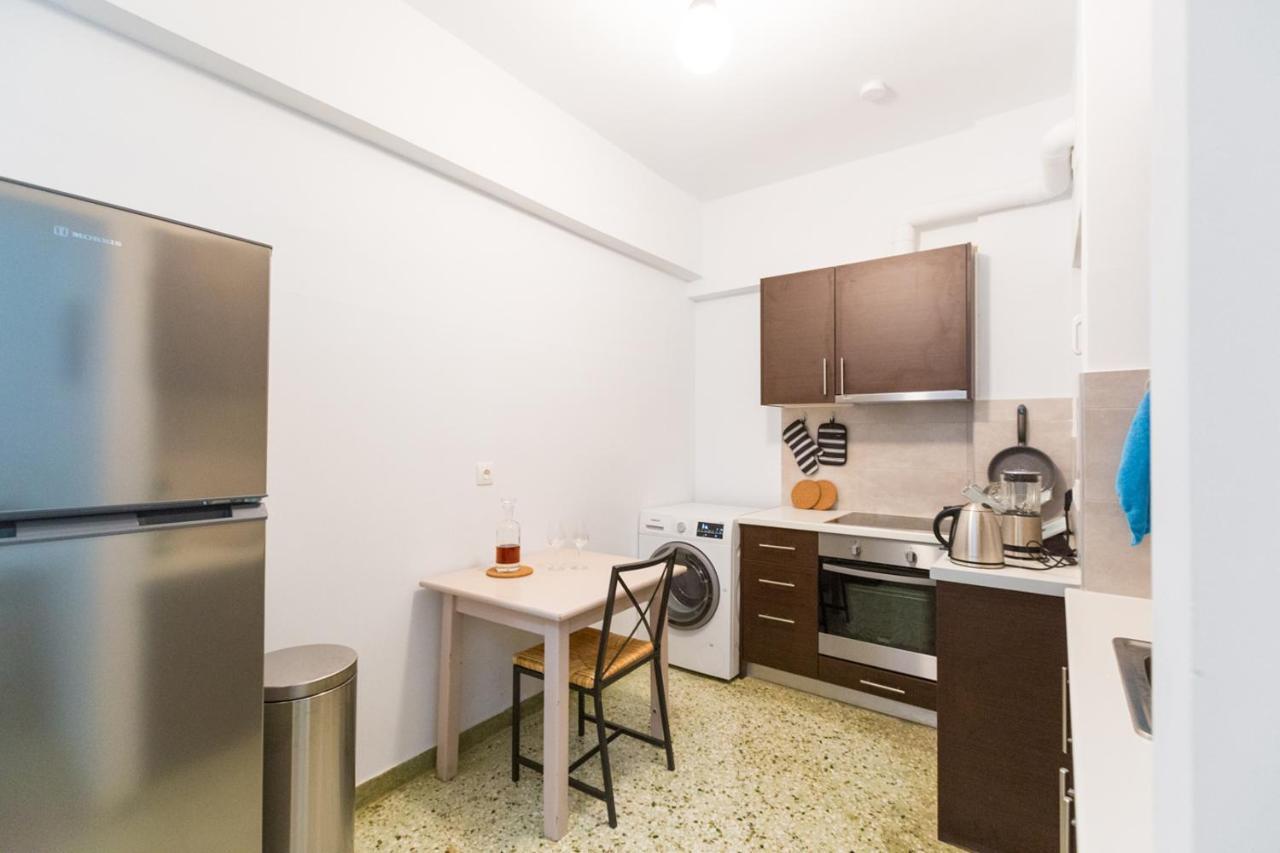 Apartment At Metaxourgio 1 Bed 2 Pers Atény Exteriér fotografie
