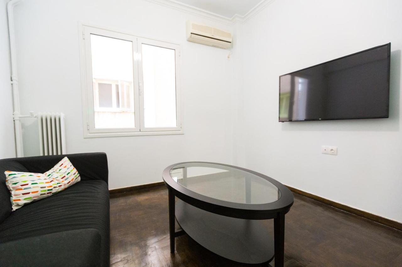 Apartment At Metaxourgio 1 Bed 2 Pers Atény Exteriér fotografie